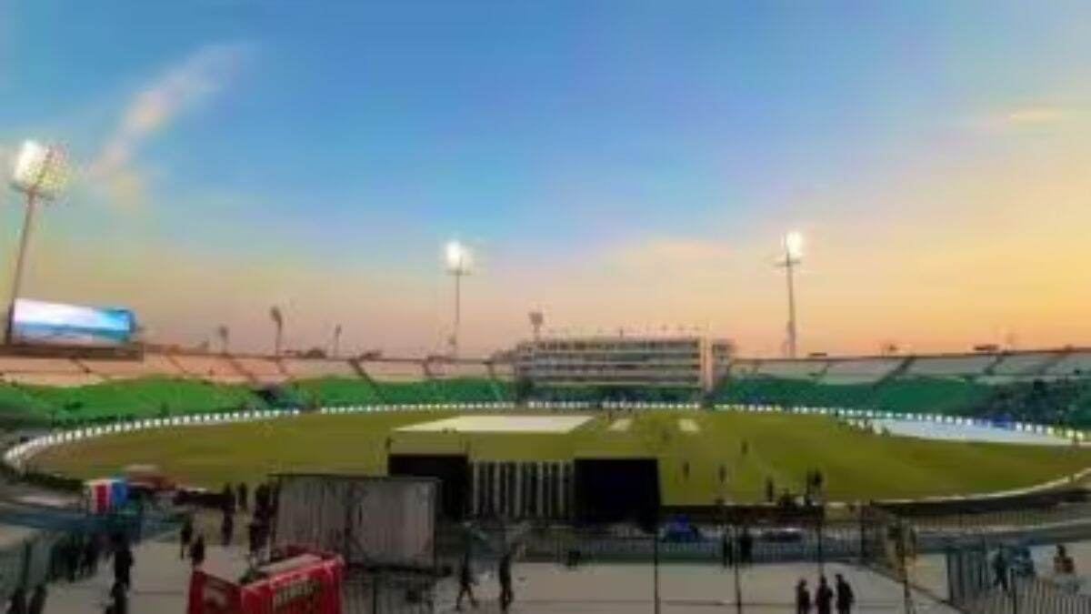 PAK vs BAN Pitch Report And Weather Update: लाहोरमध्ये फलंदाज की गोलंदाज कोणाचे असणार वर्चस्व? सामन्यापूर्वी वाचा खेळपट्टी आणि वेदर रिपोर्ट