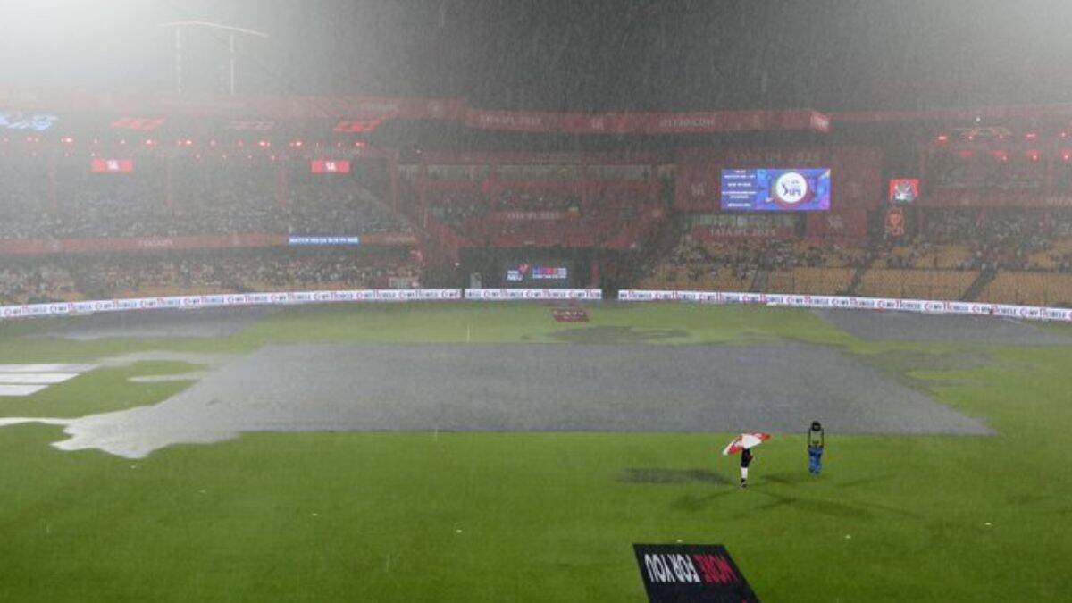 RCB vs KKR, IPL 2025 58th Match Live Toss Update: आरसीबी-केकेआर सामन्यात मुसळधार पाऊसाला सुरुवात, नाणेफेकीला उशीर
