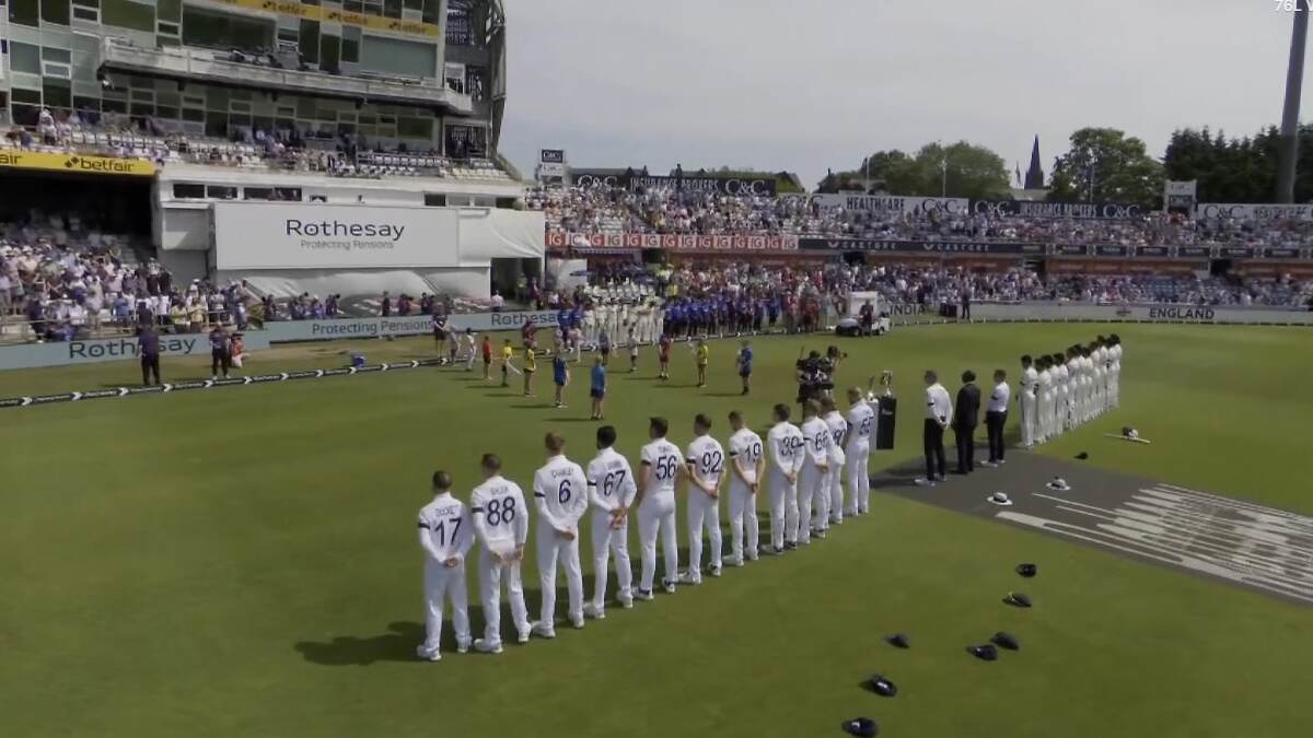 India vs England 2025: भारत विरुद्ध इंग्लंड सामन्याच्या तिसऱ्या दिवशी खेळाडूंनी डेव्हिड लॉरेन्स यांना वाहिली श्रद्धांजली; हाताला काळी पट्टी बांधून खेळाडू उतरे मैदानात