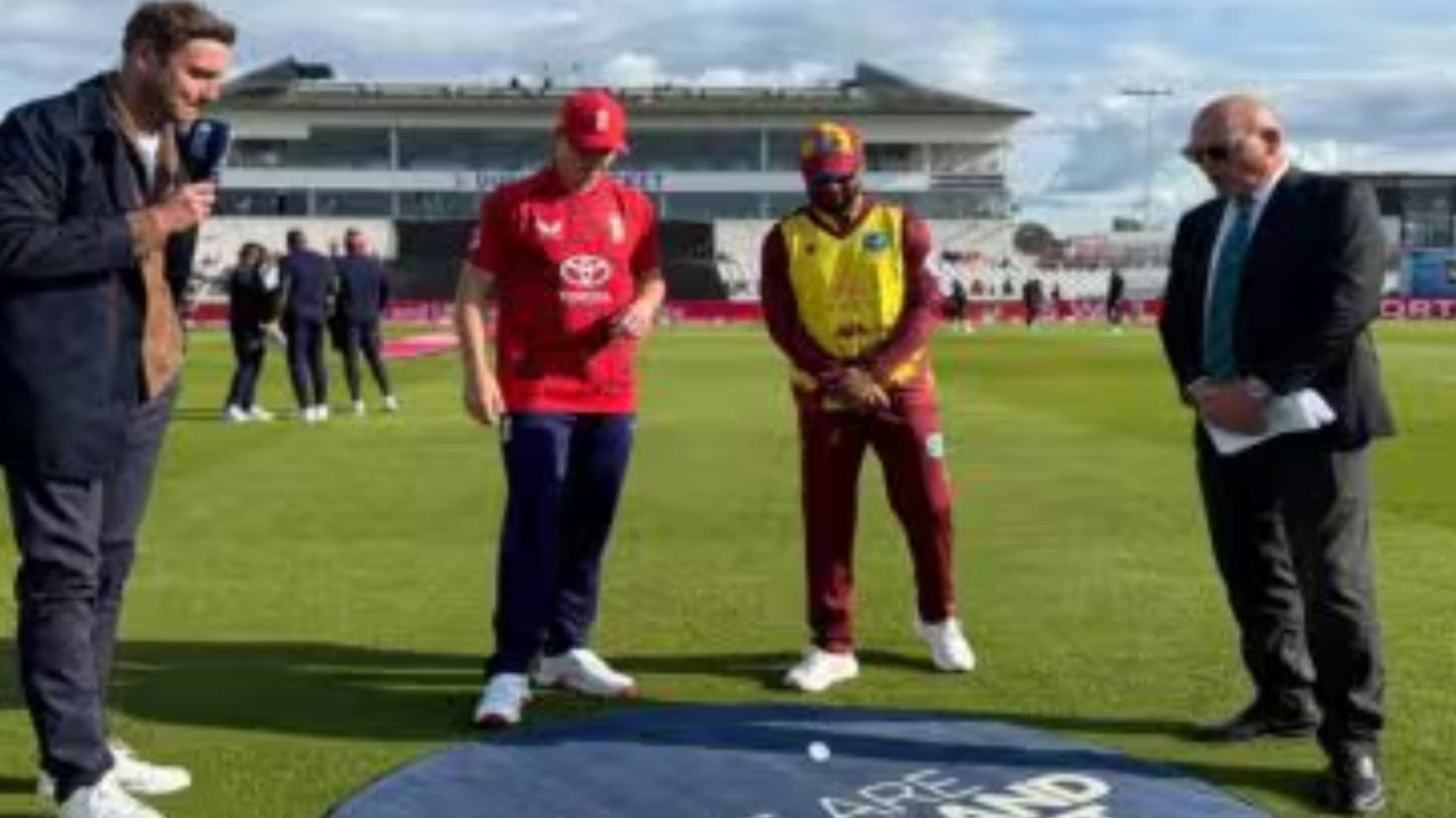 England vs West Indies, 3rd T20I Match Live Streaming In India: इंग्लंड विरुद्ध वेस्ट इंडिज सामना; कधी, कुठे आणि कसा लाईव्ह सामना पहाल?