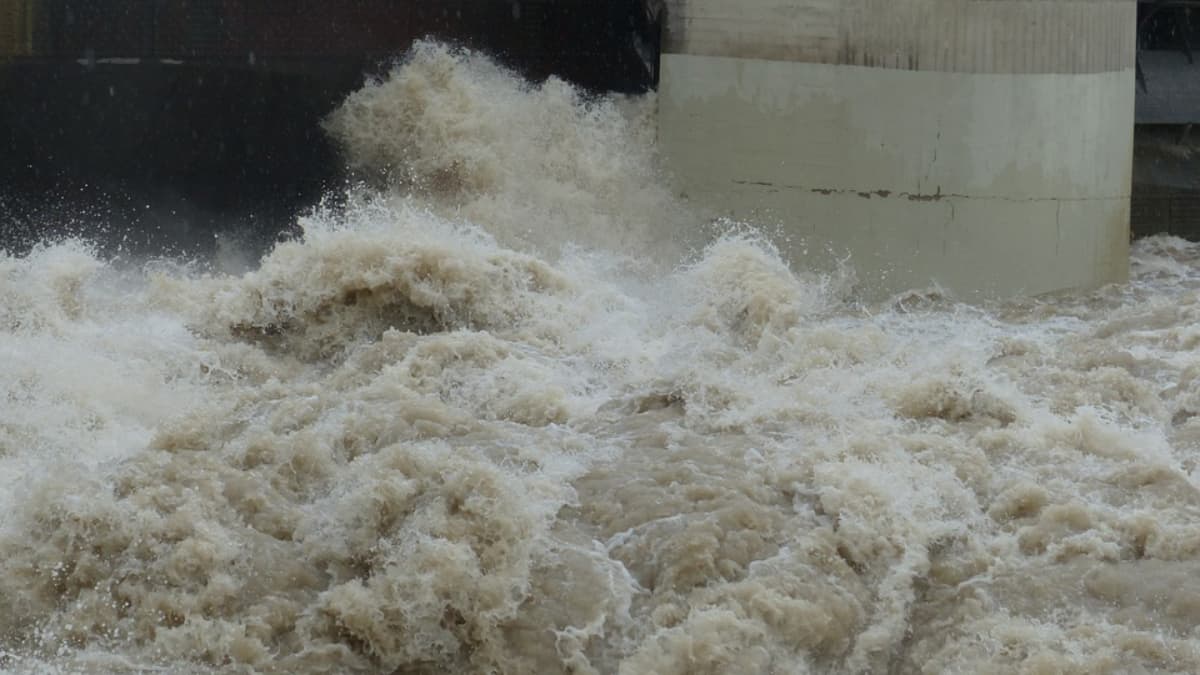 Storm Daniel: डॅनियल वादळामुळे ग्रीसमध्ये हाहाकार, मृतांची संख्या 14 वर पोहोचली
